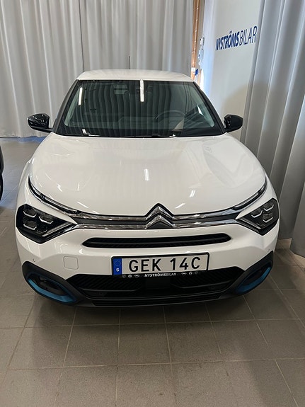 Citroen E-C4 2 of 5