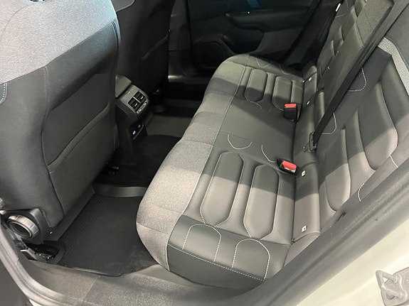 Citroen E-C4 4 of 5