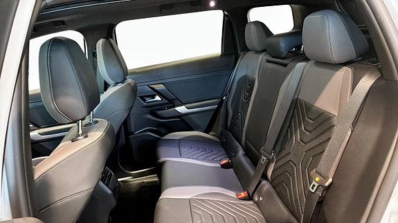 Jeep Compass 11 of 26