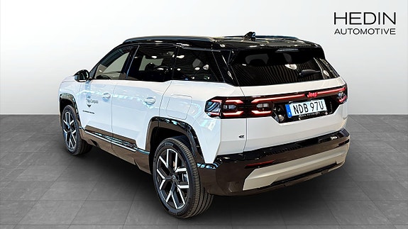Jeep Compass 7 of 26