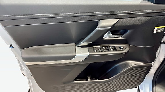 Jeep Compass 26 of 26