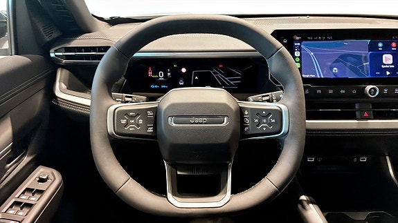 Jeep Compass 15 of 26