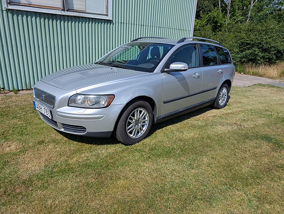 Volvo V50 5 of 5