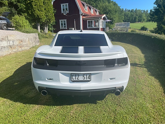 Chevrolet Camaro SS 4 of 5