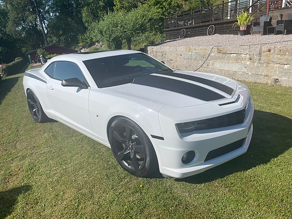Chevrolet Camaro SS 3 of 5