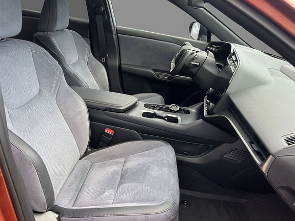 Lexus RZ500e 8 of 12