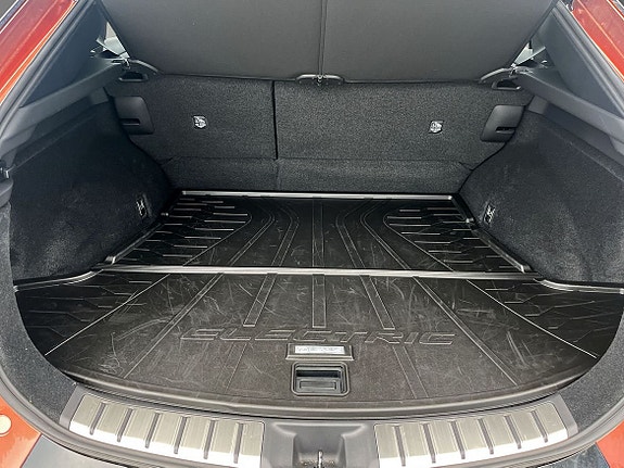 Lexus RZ500e 12 of 12