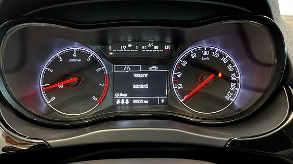 Opel Corsa 13 of 13
