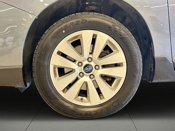 Subaru Outback 14 of 25