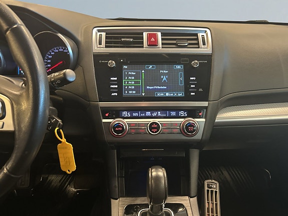 Subaru Outback 11 of 25