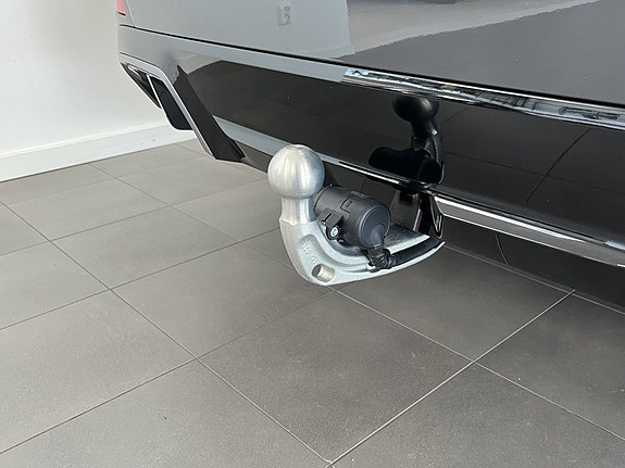 BMW i4 15 of 18