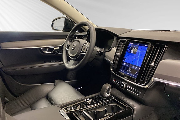 Volvo V90 10 of 12