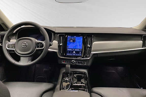 Volvo V90 9 of 12