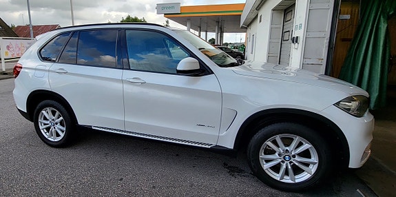 BMW X5 4 of 5