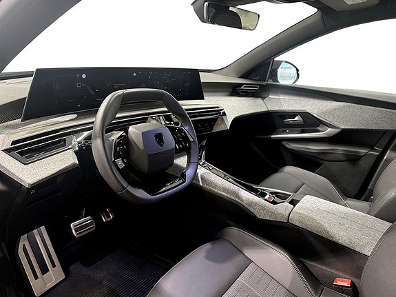 Peugeot 3008 4 of 5