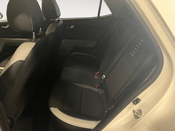 Kia Stonic 11 of 16