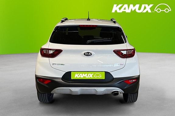 Kia Stonic 5 of 16