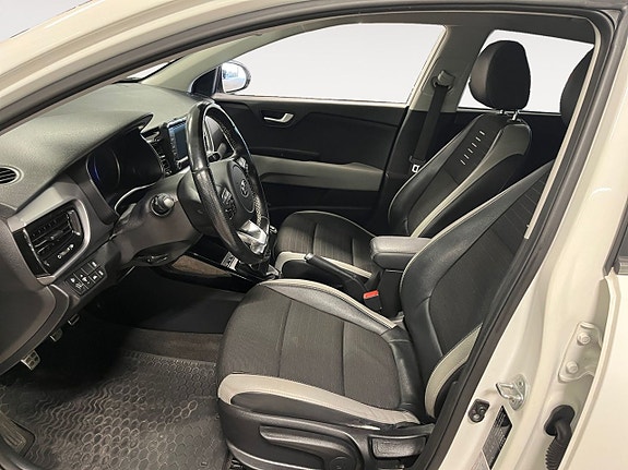 Kia Stonic 9 of 16