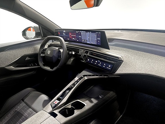 Peugeot 5008 12 of 16