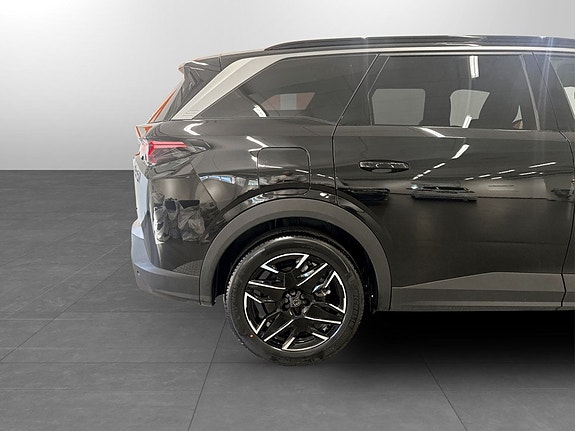 Peugeot 5008 15 of 16