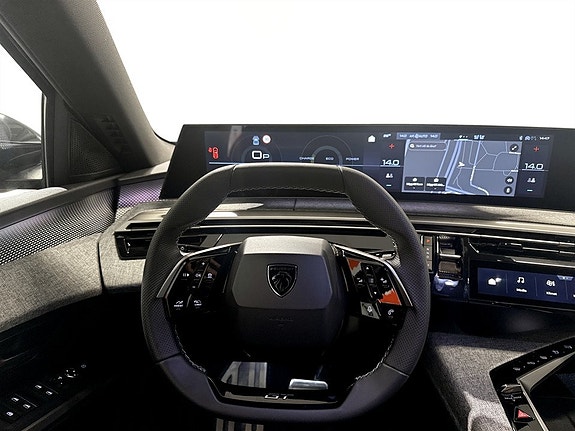 Peugeot 5008 8 of 16