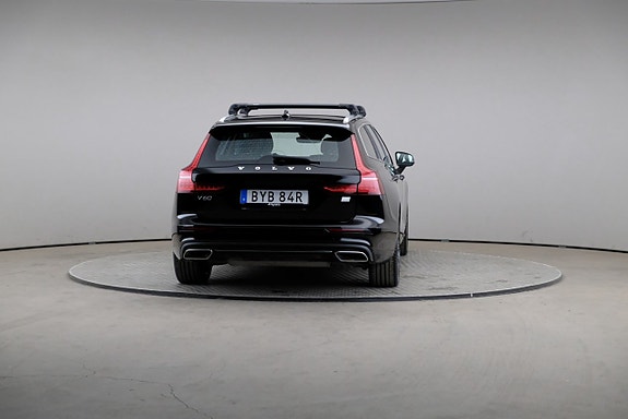 Volvo V60 2 of 3