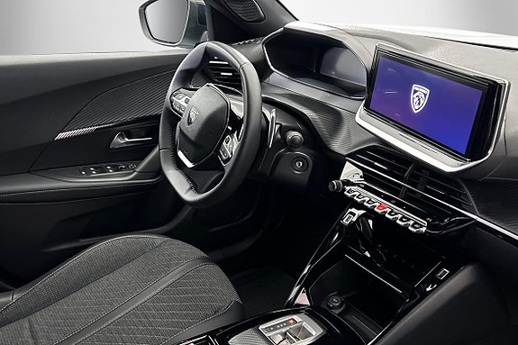 Peugeot 2008 4 of 5