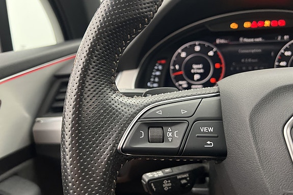 Audi Q7 17 of 30