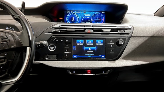Citroen Grand C4 Picasso 9 of 21