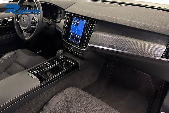 Volvo V90 10 of 17