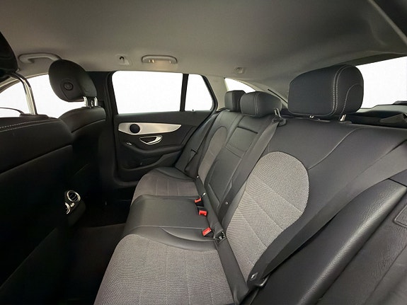 Mercedes-Benz C220 d 14 of 30