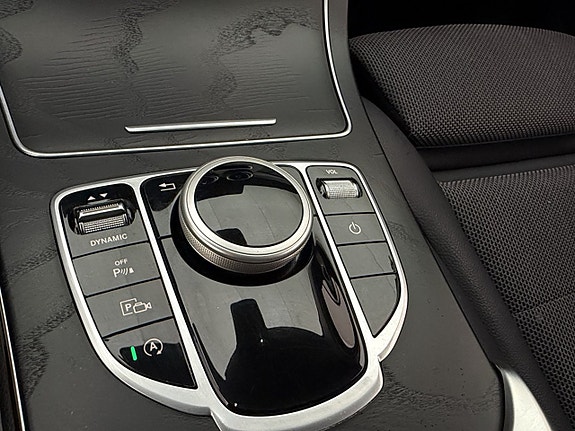 Mercedes-Benz C220 d 24 of 30