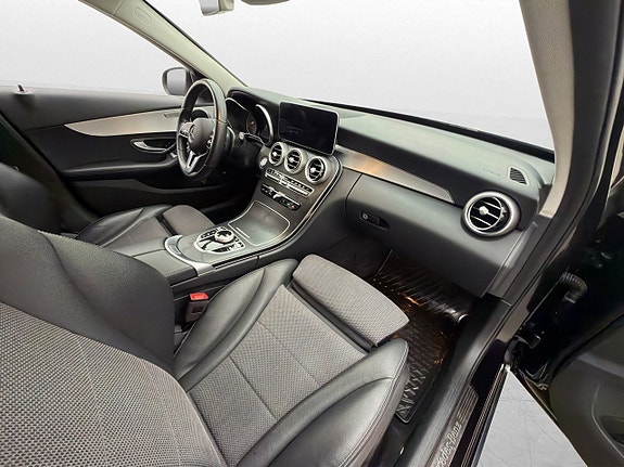 Mercedes-Benz C220 d 9 of 30