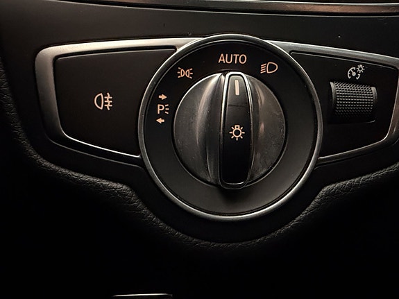 Mercedes-Benz C220 d 28 of 30