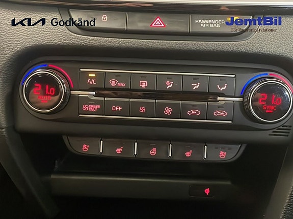 Kia Ceed 13 of 15