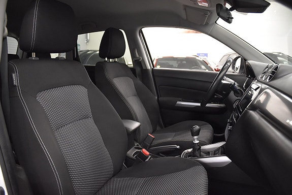 Suzuki Vitara 12 of 18