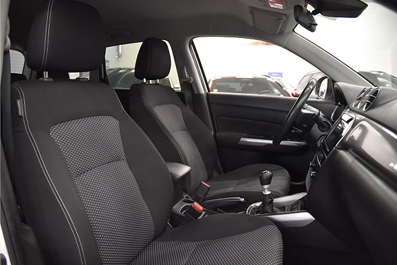 Suzuki Vitara 12 of 18