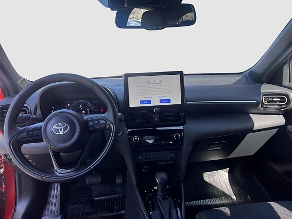 Toyota Yaris Cross 9 of 12