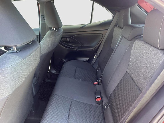 Toyota Yaris Cross 10 of 12