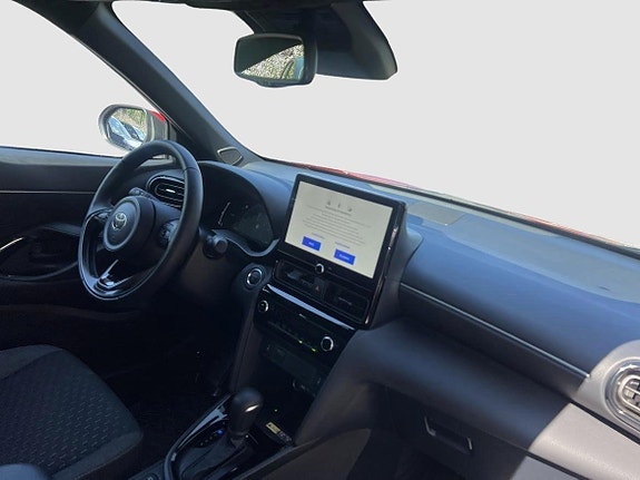 Toyota Yaris Cross 6 of 12