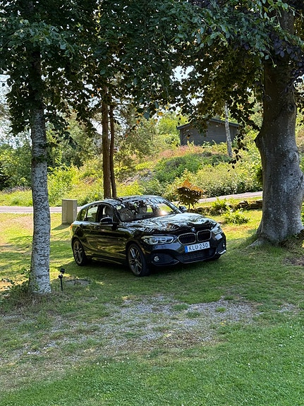BMW 118i 5 of 26