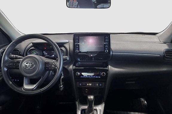 Toyota Yaris Cross 10 of 12