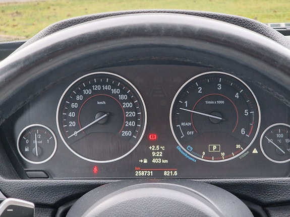 BMW 330d 24 of 27