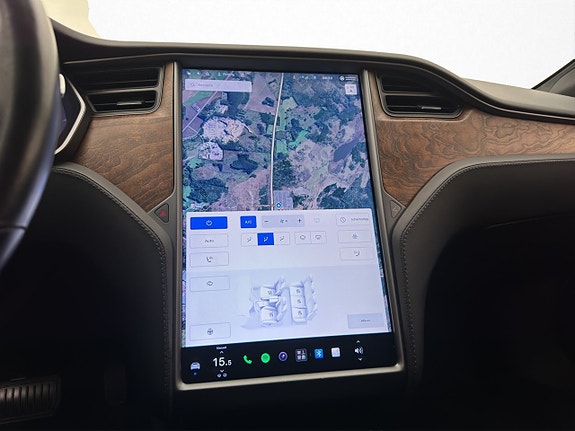 Tesla Model S 21 of 30