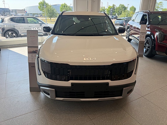 Kia Seltos 9 of 10