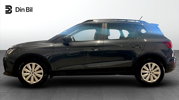 Seat Arona 2 of 5