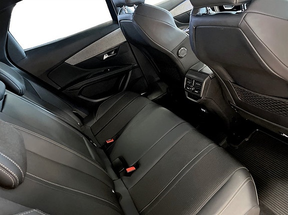 Peugeot 3008 16 of 20