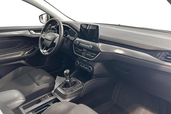 Ford Focus 9 of 14