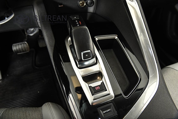 Peugeot 3008 11 of 13