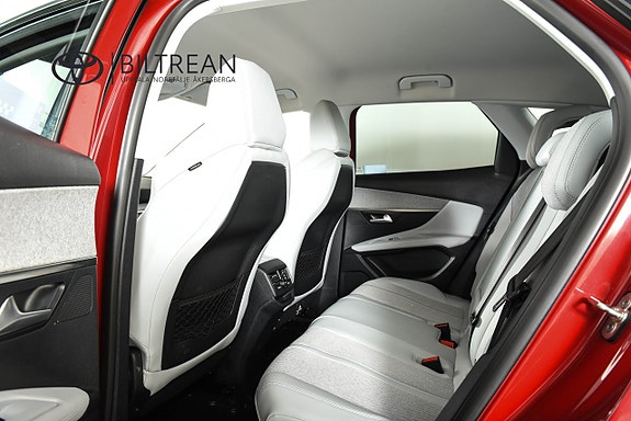 Peugeot 3008 7 of 13